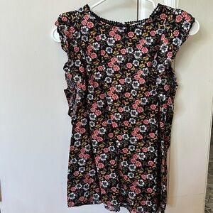 Floral sleeveless blouse
